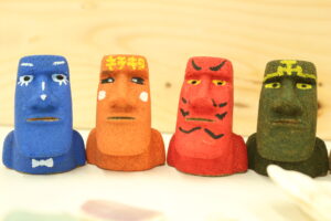 moai-painting