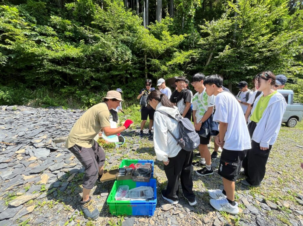 Fossil excavation in Minamisanriku