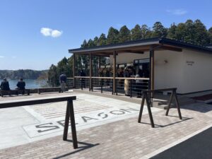 SEASON cafe & shop Exterior