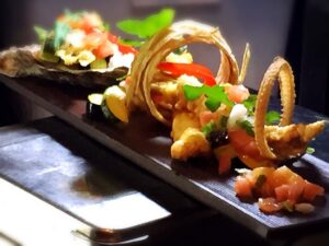Beautifully crafted Japanese dishes made with seasonal Sanriku ingredients