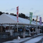 おすばで福興市-朝早くから準備