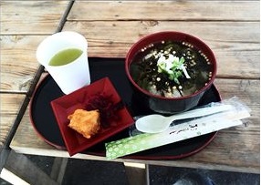 めかぶ茶漬け