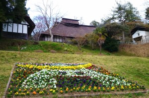 2014むすび丸花壇(680×450)