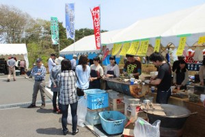 10313602_779717745379659_3363677654725073899_n