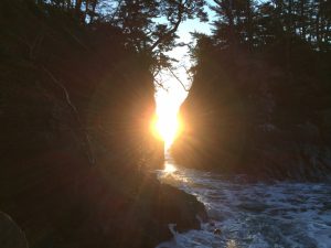 %e7%a5%9e%e5%89%b2%e6%97%a5%e3%81%ae%e5%87%ba%ef%bc%88%e6%b8%89%e6%92%ae%e5%bd%b11%ef%bc%89