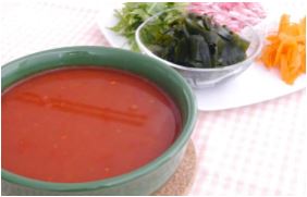 わかめのトマトしゃぶしゃぶ