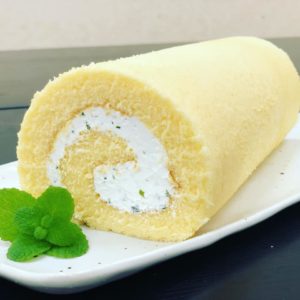 【お土産】ニュー泊崎荘の「絆ロール」