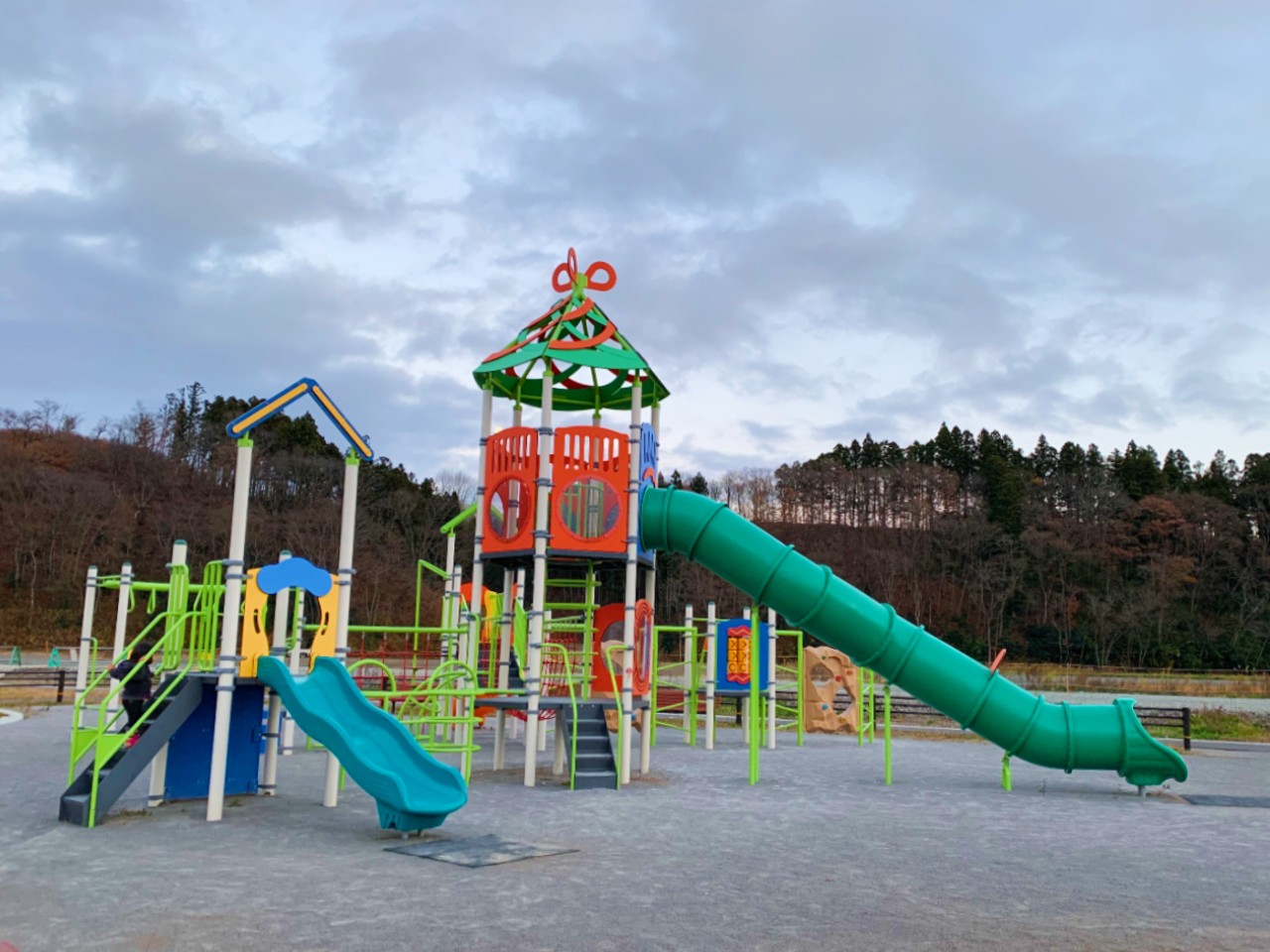 松原公園の遊具