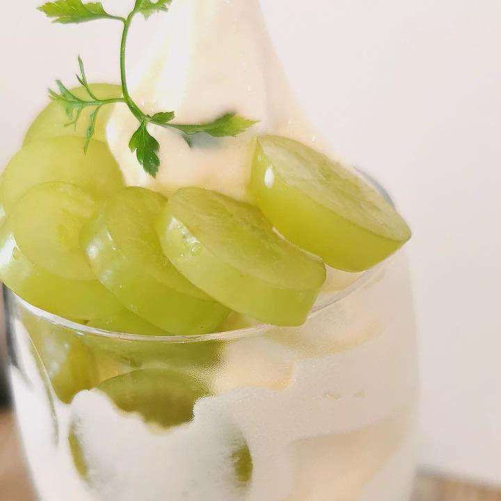 E5CF1BBA-DAED-4C5A-9AAC-913AE6E443C1